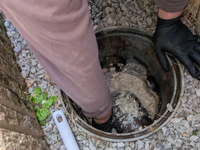 排水の流れが悪いなら株式会社悟光堂の浅井にお任せください!サービスの画像