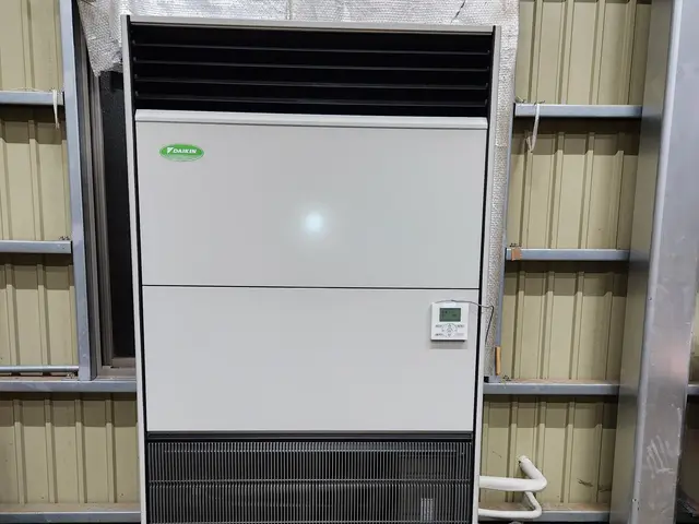 空調設備の点検や修理を行い、効率的な運用をサポートします。サービスの画像