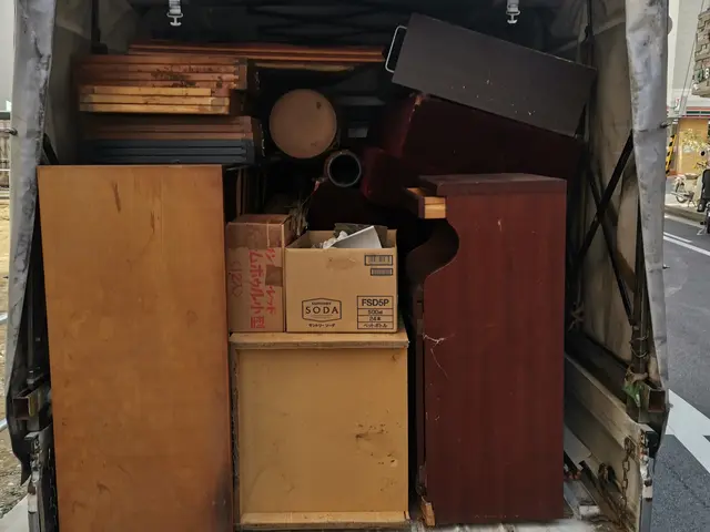 【四国】リサイクル可能品であれば詰み込み放題、◎買取りサービスもあります。サービスの画像