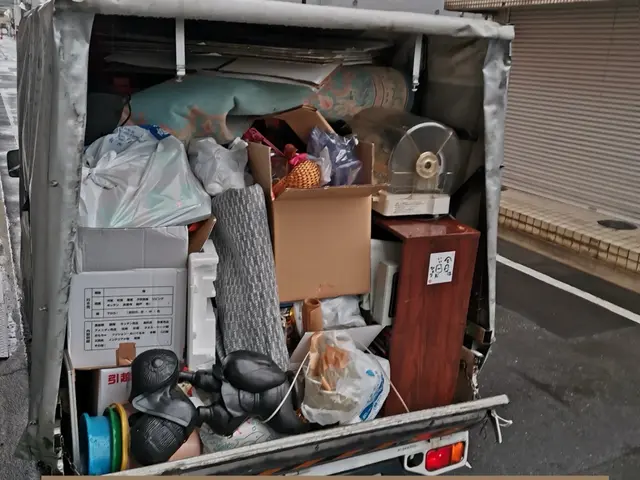 不用品回収基本料金8000円から詰み込み放題プランもあり、◎買取りサービスもありサービスの画像