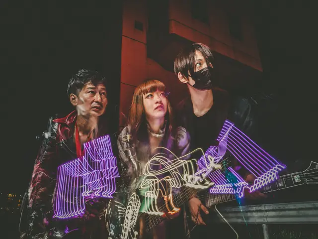 【開店記念価格】即納品・色調補正付！プロフィールやSNSに最適な一枚を提案