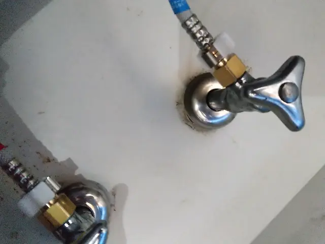 シングルレバー交換致しますサービスの画像