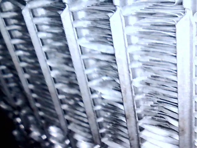 スプレーではなく、エバポレータとブロアファンの高圧洗浄で臭い解消！損害賠償加入！サービスの画像