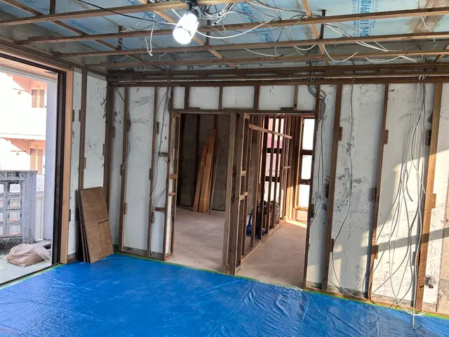 自社スタッフによる安心施工！お客様に満足いただける仕上がりをお約束します。サービスの画像