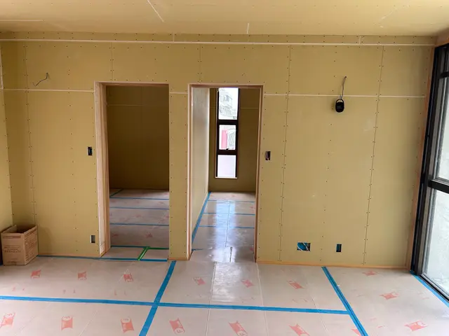 自社スタッフによる安心施工！お客様に満足いただける仕上がりをお約束します。サービスの画像