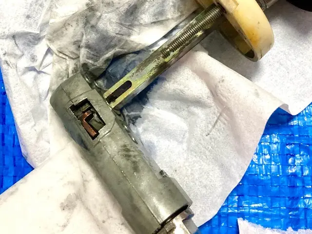 福岡市【ドアノブ交換】ガタつき修理・ノブ取替え　おうちのお困りごとご相談くださいサービスの画像