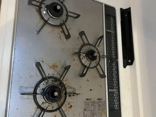 シンク•五徳がピカピカに！！キッチン清掃サービスの画像