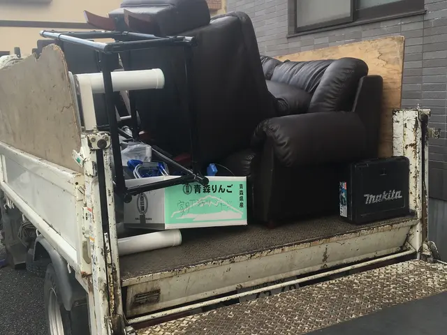 夫婦2名作業で初めての方でも安心☆口コミで人気です。♪エアコン撤去無料サービスの画像