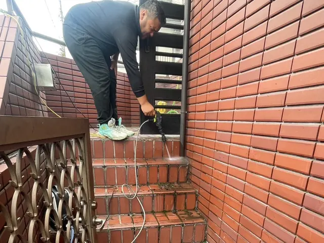 詰まり・悪臭をスッキリ解消！安心の手作業対応！サービスの画像