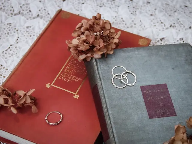 【広告デザイナーによる人物撮影】お客様のお店や会社のイメージを撮影します！サービスの画像