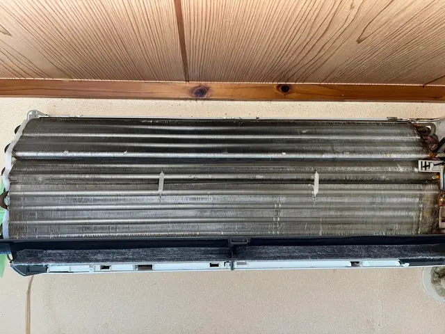 ◆年中無休◎予約から施工まで100%自社対応◎営業時間外も対応可能サービスの画像