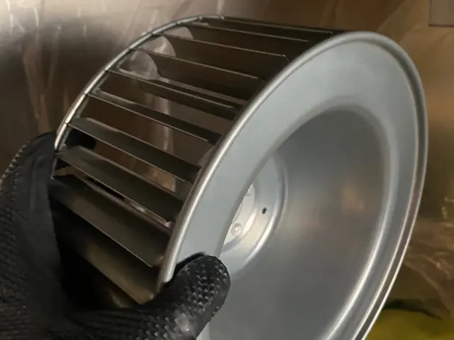 プロの技術でご満足いただけるように心を込めて作業いたしますサービスの画像