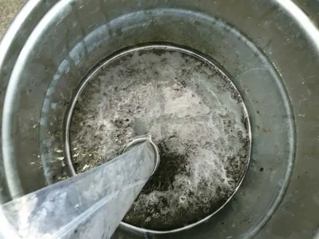 エアコンメーカーや大手ハウスクリーニング会社の協力業者○電気工事士○エコ洗剤使用サービスの画像