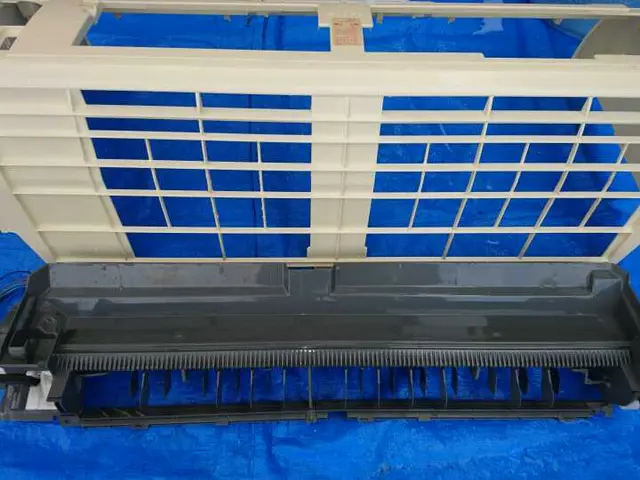 エアコンメーカーや大手ハウスクリーニング会社の協力業者○電気工事士○エコ洗剤使用サービスの画像