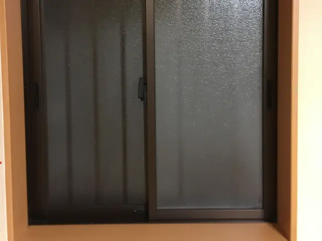 法人店舗◎窓ガラスが綺麗になるだけで、お家の雰囲気すら変わります★サービスの画像