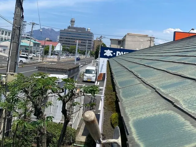 雨樋のお掃除、修理ならお任せください！！サービスの画像