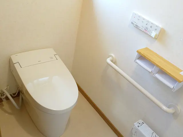 業界35年の実績！リフォーム実績2,000件のトイレリフォームサービスの画像