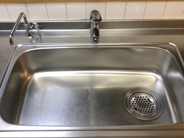 【水垢、カビ菌、油汚れなどの頑固な汚れ落とします！】水回りはセットがお得！！！！サービスの画像