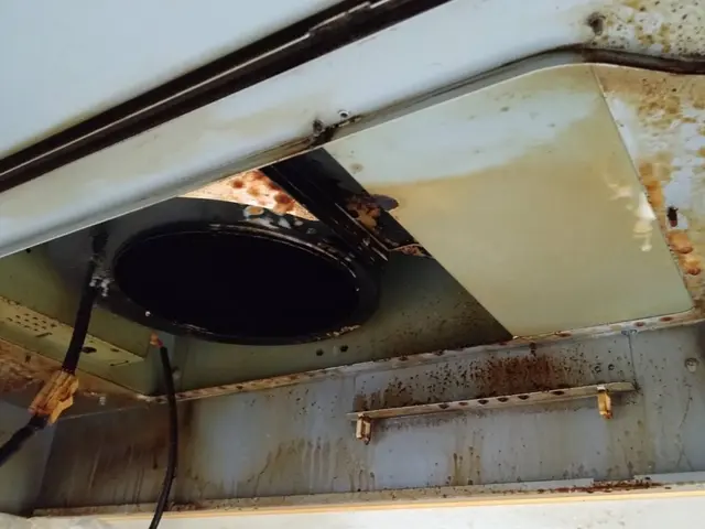 プロの技術でご満足いただけるように心を込めて作業いたしますサービスの画像