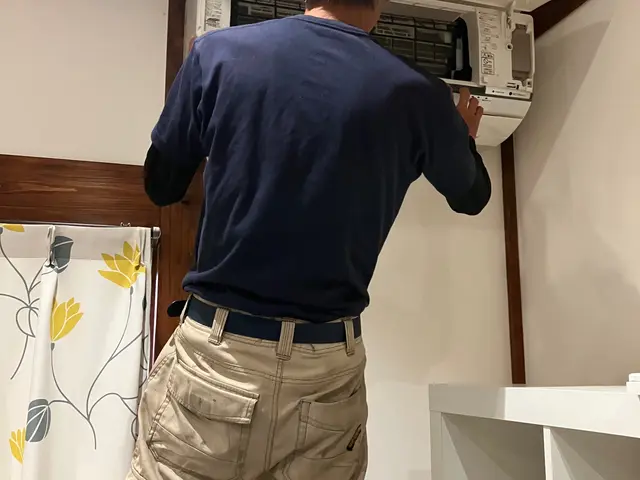 エアコンが冷えなくなったらお任せください！年中無休で営業中！サービスの画像