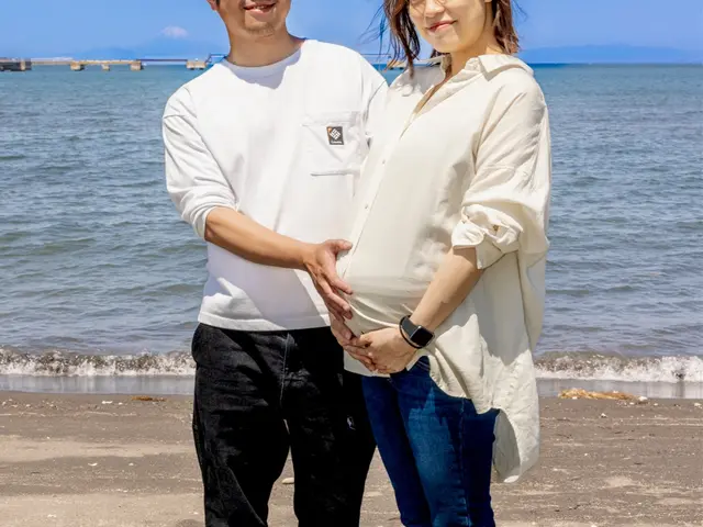 自然体で残すマタニティフォト｜ご自宅・屋外対応サービスの画像