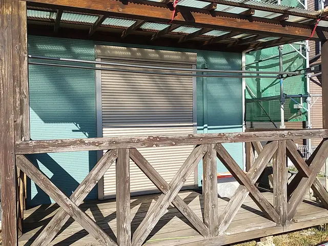 ウッドデッキメンテナンス塗装サービスの画像