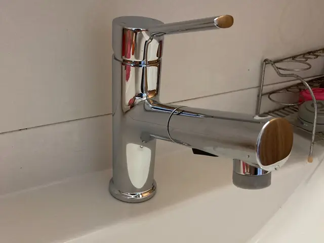 職人っぽくないフランクな対応が売りです！当日対応可能な水栓交換サービスサービスの画像