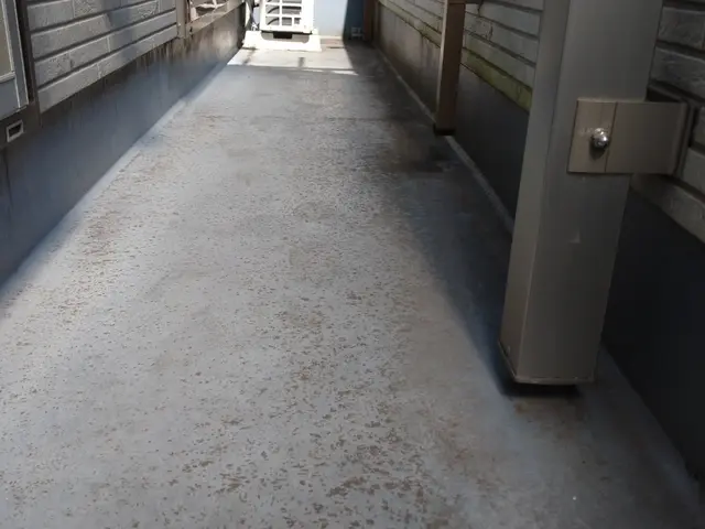 駐車場・ベランダ･玄関など、おウチの顔である外回りをクリーニング！サービスの画像