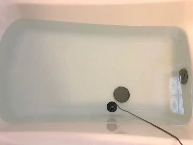 引っ越し前後は要注意！配管に雑菌が潜んでる！見えない雑菌＆汚れを完全除去サービスの画像