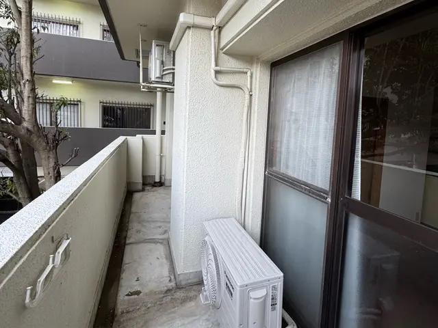 エアコン工事はお任せ下さい！予約空き無くても連絡下さい！出来る限り直近で伺いますサービスの画像