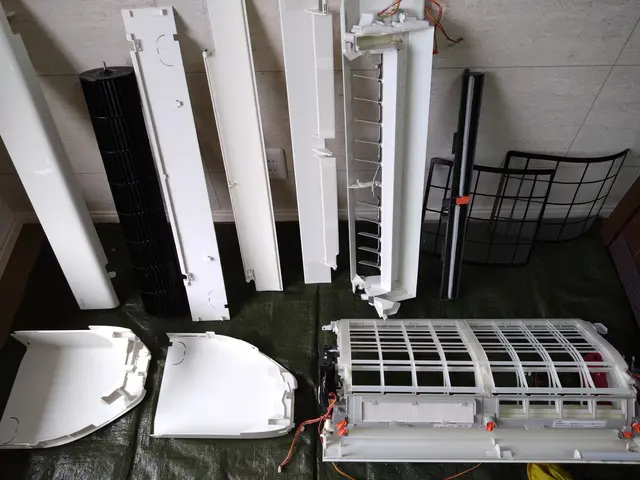 【暖房シーズン前に是非クリーニングを！スピード対応！！】◎分解清掃対応！サービスの画像