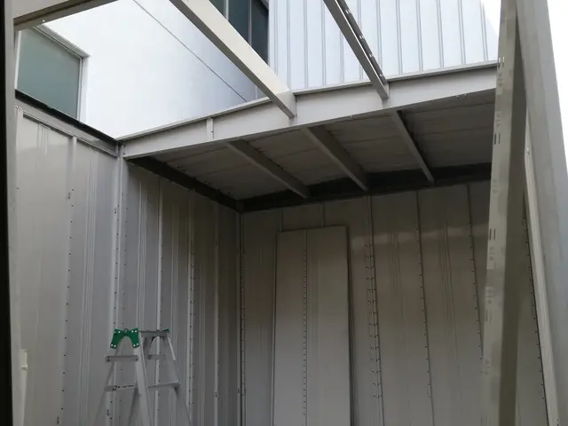 物置の解体回収サービスの画像