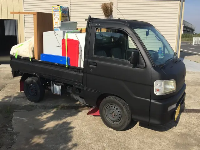 《埼玉発》不用品回収/買取　細かい分別不要。即日対応可。時間外対応可。サービスの画像