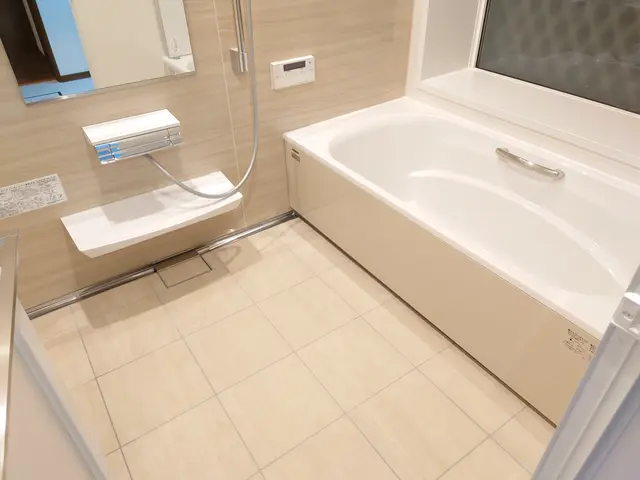 お風呂のカビ・水垢やキッチンの油汚れはプロにお任せ◎安価で丁寧◎クレカOKサービスの画像