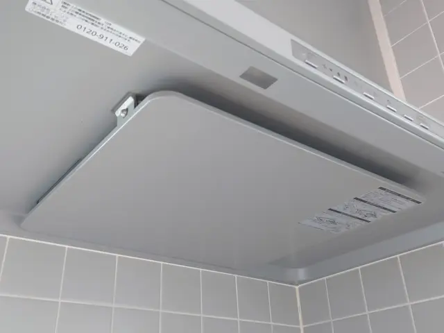 お風呂のカビ・水垢やキッチンの油汚れはプロにお任せ◎安価で丁寧◎クレカOKサービスの画像