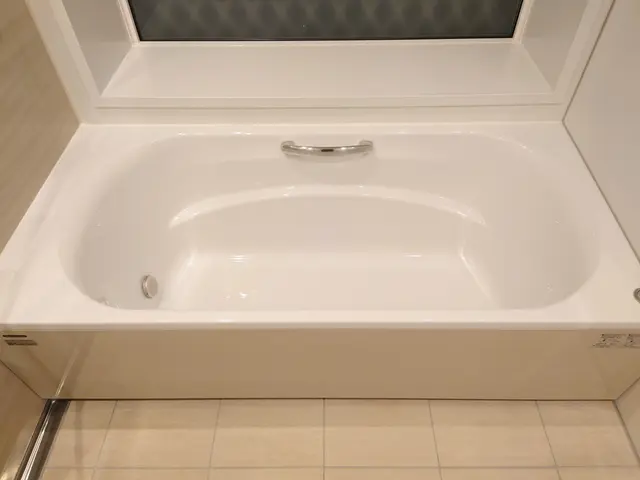 お風呂のカビ・水垢やキッチンの油汚れはプロにお任せ◎安価で丁寧◎クレカOKサービスの画像