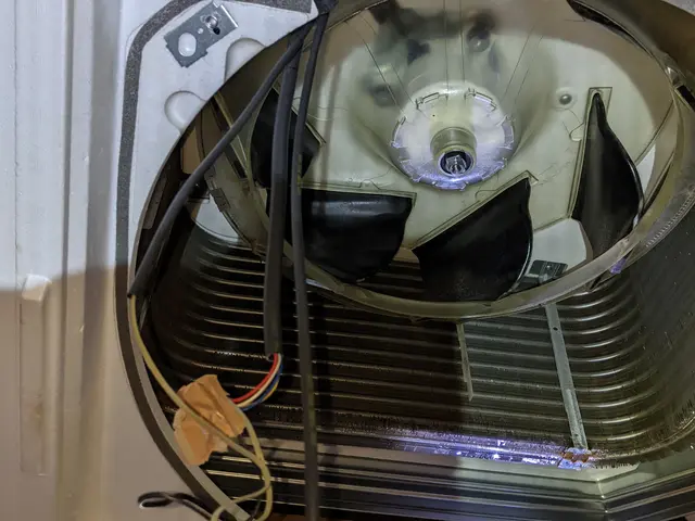 業務用エアコンお任せ下さい！男女3名施工！防カビサービス中！損害保険加入店！サービスの画像