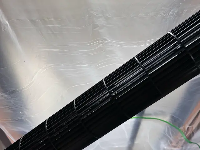 月200台の豊富な実績！プロ2名体制90分完了の完全分解洗浄サービスの画像