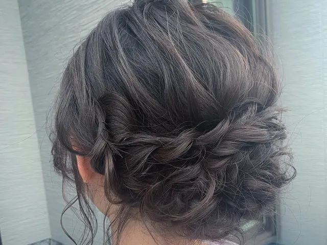 ヘアセット＆メイク流行りのヘアから盛り髪、和髪もお任せください♪