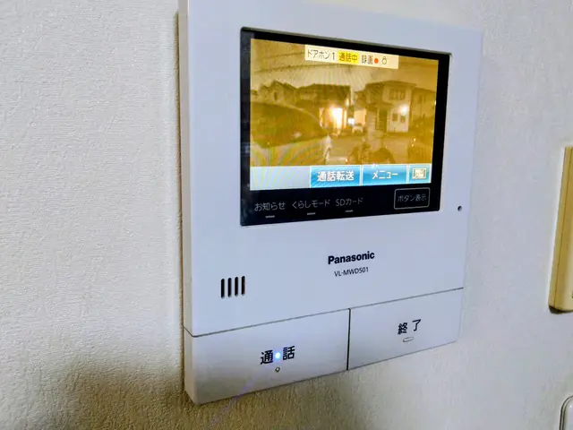 TV付きドアホン・インターホンの交換サービスの画像