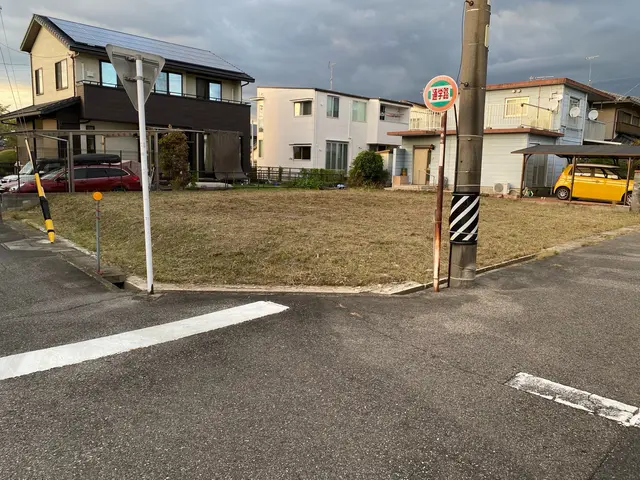 2月ご依頼募集中！雑草が無くなり気分スッキリ！草刈機で広い範囲も手早く出来ます。サービスの画像