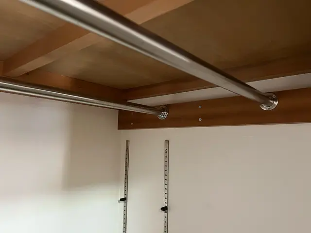 ハンガーパイプ・ハンガーバー取付!!丁寧かつスピーディーに!サービスの画像