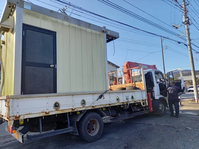 1坪程度の物置から対応しています!損害保険加入済み・駐車場代は当店負担♪サービスの画像