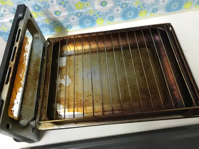 ①換気扇②コンロ③魚焼きグリル④シンク⑤キッチン壁⑥調理台のセット価格ですサービスの画像