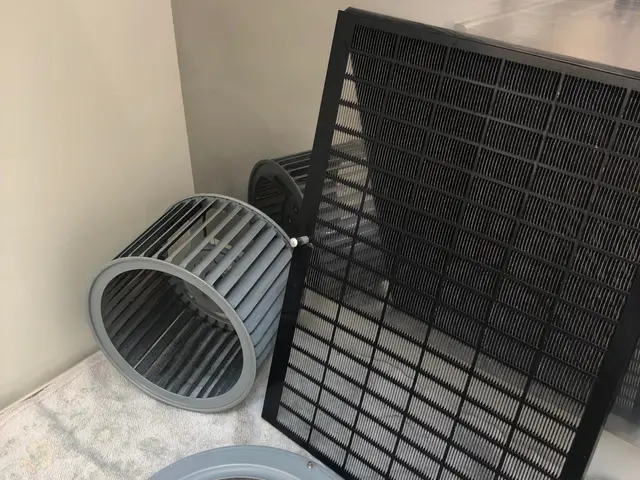 セットでお得。浴室、換気扇、トイレ、キッチンクリーニングサービスの画像