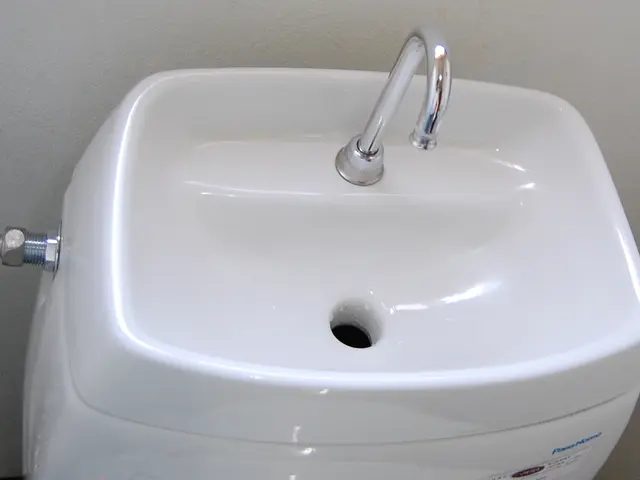 清掃だけではありません！コーティングで光沢復活&超撥水■セット割有■コロナ対策済サービスの画像