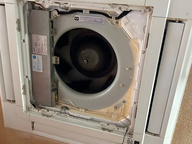 【地域密着】予約から施工まで100%自社対応◎営業時間外も対応可能サービスの画像