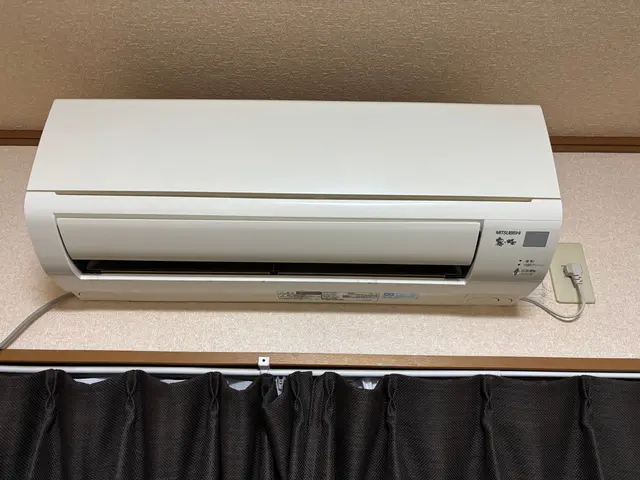 エアコン取付工事サービスの画像