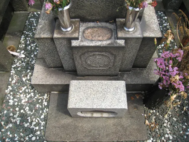 【千葉】交通費・駐車代無料・お墓のお掃除専門店うさぎサービスサービスの画像