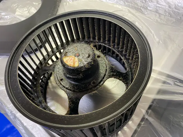 気になるレンジフードはプロにお任せ！サービスの画像